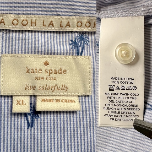 β
Kate Spade Sleeveless Palm tree Button up Top - Light Blue β
- Picture 7 of 17